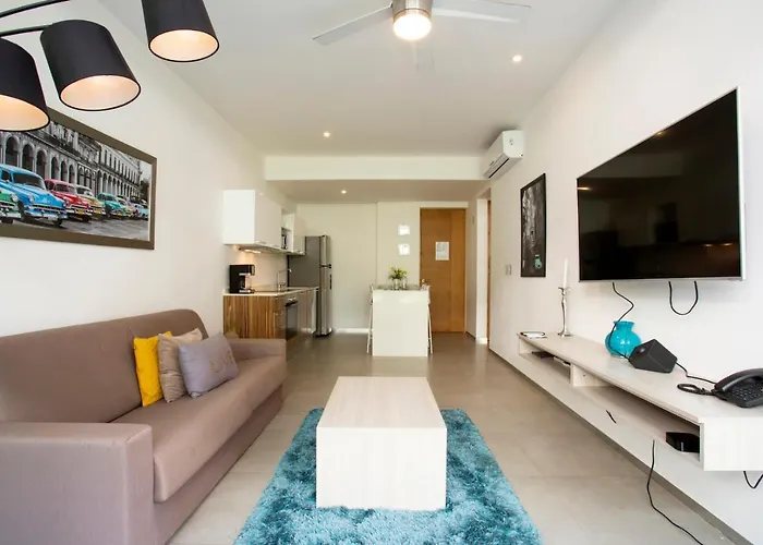 Lovely One Bedroom With Amazing Terrace View *