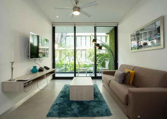 Lovely One Bedroom With Amazing Terrace View Appartement *
